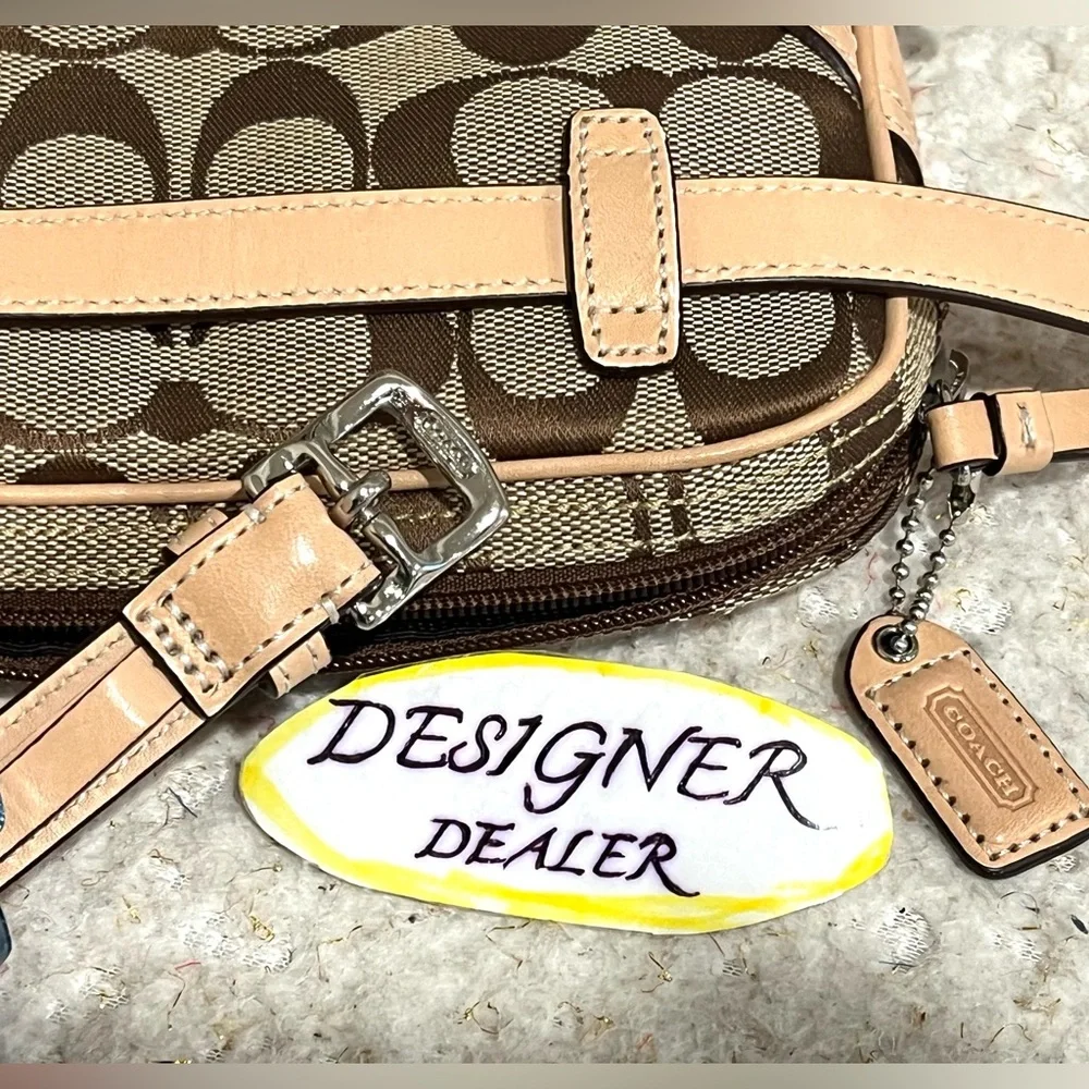 COACH Vintage Signature Canvas Vachetta Leather Trim Belt Bag Mint Cond
